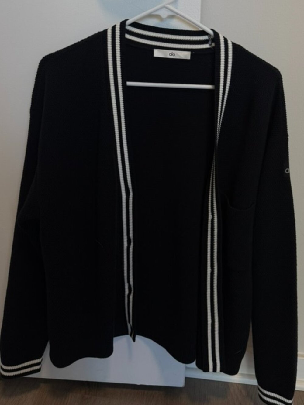 BNWOT Alo Yoga Tennis Club Sweater Knit Cardigan XS